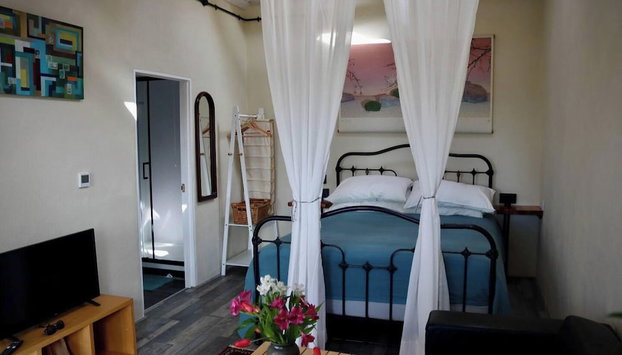 Little Linney - Sleeps 2 - Garden - Parking - Wifi - Foto 4, Habitación