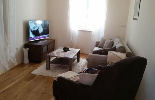 Apartments Villa Rustica - Two-bedroom Apartment With Balcony and Shared Pool - Foto 1