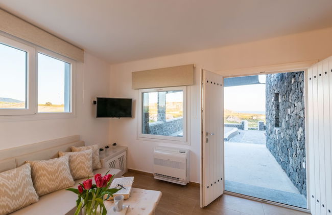 Klimata House - Private Hot Tub Pool & BBQ Villa - Photo 15