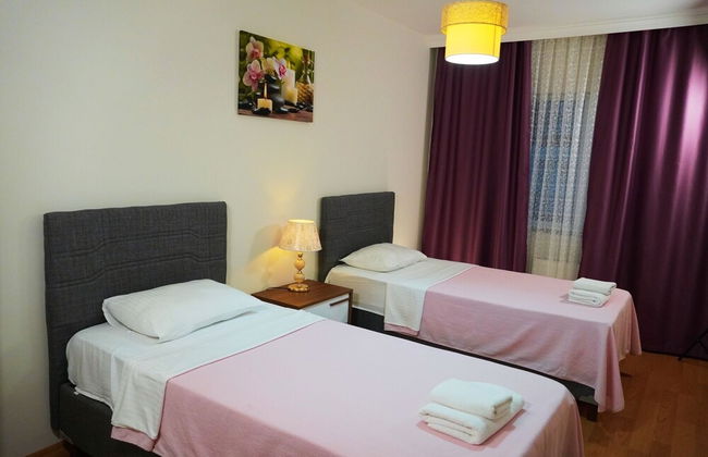 Zenofon Residence - Photo 21