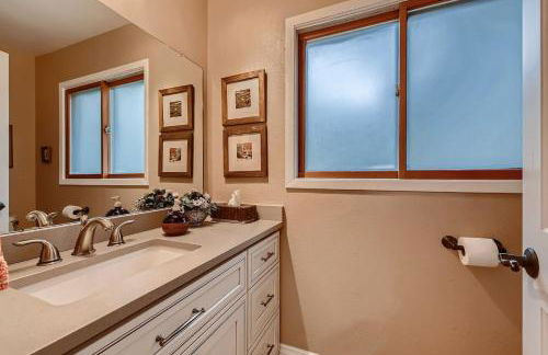 Mountainside Escape EV Charger, Patio & Views - Foto 32