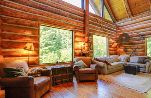 Cozy Easton Cabin with Wenatchee Natl Forest Views! - Foto 3