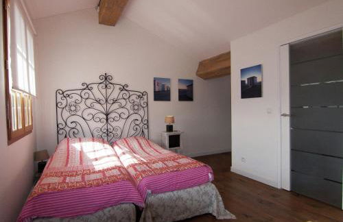Very nice cottage with studio on a domain with heated pool - Foto 20