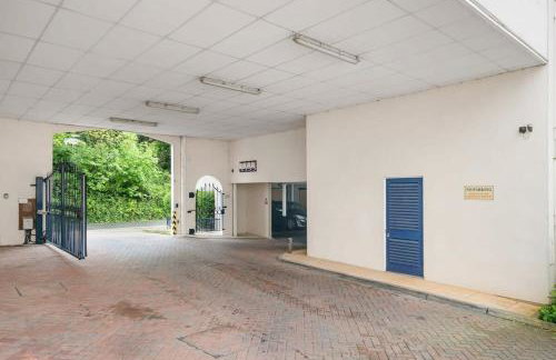Stylish Apartment with Private Parking Torquay - Foto 20