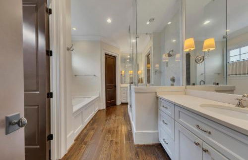 World Cup Luxury Estate Pool Gym Game Room - Foto 44