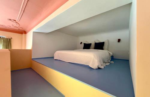 Poets Place Design Apartment in Kreuzberg - Photo 2