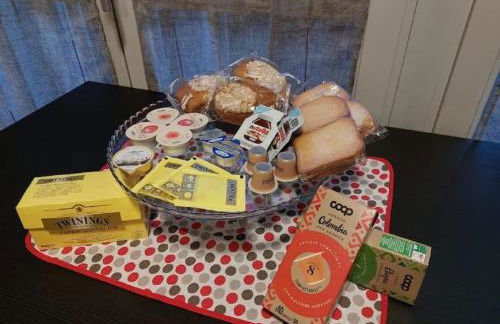 Nico's Home - Fiera Rho Milano - Giardino Box e Wi-Fi veloce - Foto 7