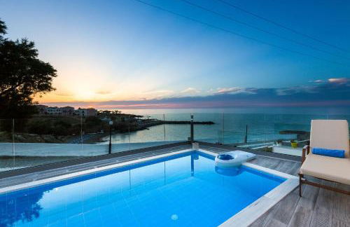 Contessa Del Mare - Premium Beachfront Villa by etouri - Photo 40