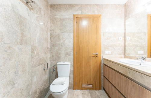 María Zambrano City Center & Parking - Foto 14