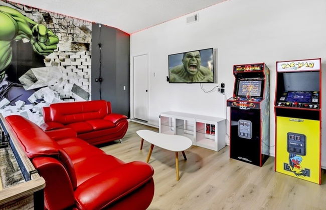 Secret Tunnel House 6 Bedroom Home by RedAwning - Foto 97