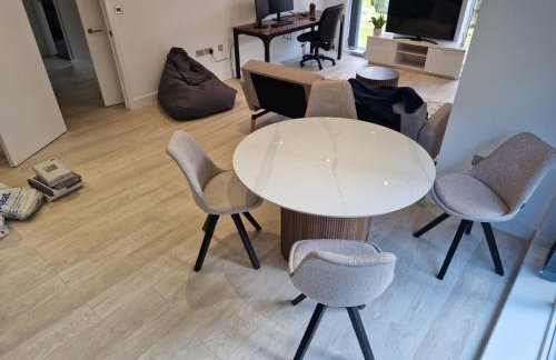 Luxury Corner Apartment by Cambridge Station with Free Allocated Underground Parking & Flexible Beds - Foto 27