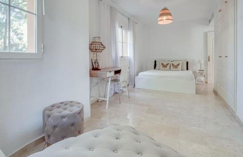 Center beach 2 beds Appartement Elviria - Photo 37