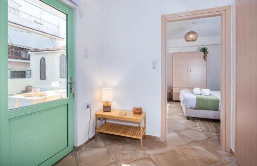 Central, Calm with Courtyard - Foto 11