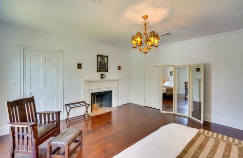 Historic Home in Coxsackie with Hudson River Views! - Foto 13