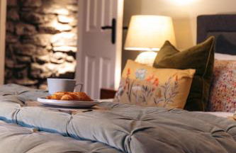 4 Walkers Cottage - Countryside Retreat with BBQ Hut - Photo 5