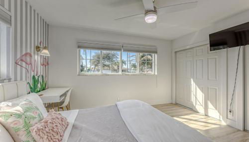 Luxury Home with Heated Pool close to beaches - Foto 4