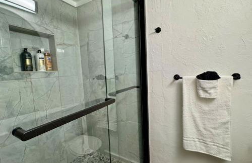 1BR Apt 10 min to Integris Baptist #19B - Foto 19