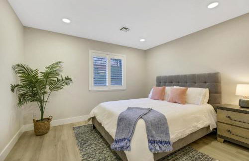 The Blue Lagoon - Photo 20