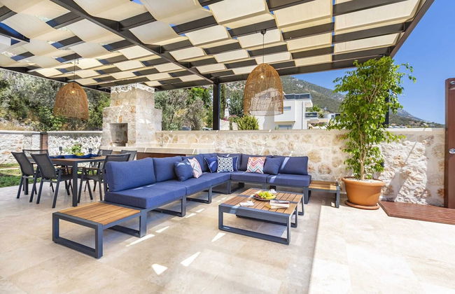 Luxurious 3 bed Villa Located in Kasantalya Turkey With Private Pool and gym - Photo 60