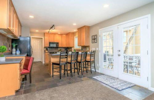 Union Spruces in Salt Lake with Hot Tub and Foosball - Foto 11