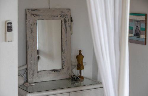 ILOI’s Villa in peaceful Village w. Private Beach - Photo 31