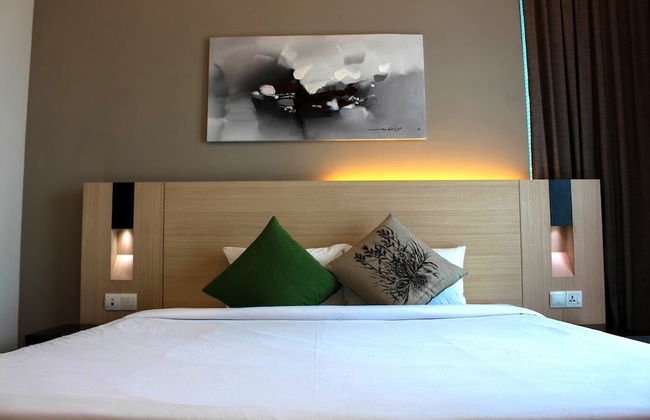 The Manor Luxury Suites & Apartments - Foto 2