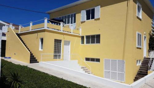 Gloria's House - Photo 4