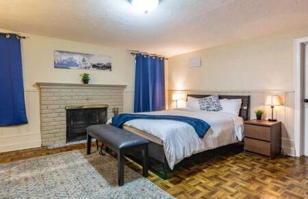 Spacious 4BR CozySuites in Old Town Alexandria - Foto 12