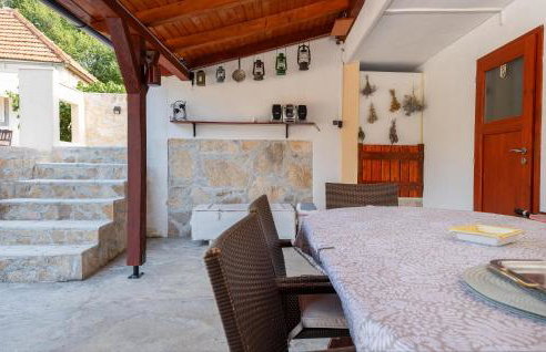 2 Bedroom Stunning Home In Medvida - Foto 6