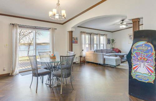 Ski, Fish and Relax Fireside Mink Lake Retreat! - Foto 8