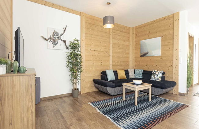 Spacious Chalet With Sauna - Photo 8