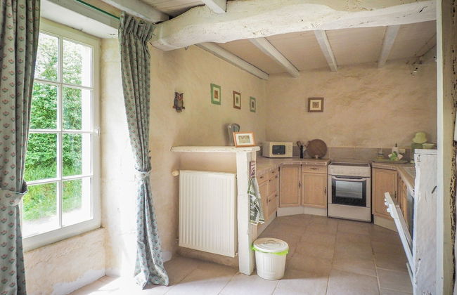 Holiday Home in Saint-laurent-de-la-salle With Pool - Foto 35