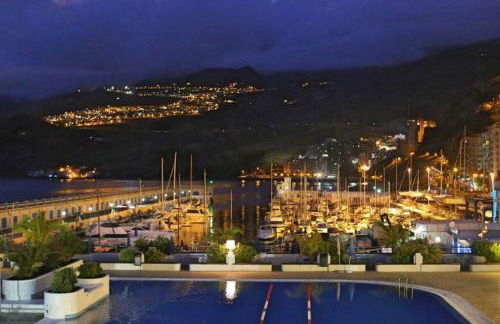 Un lujoso duplex en Radazul en primera linea de playa y con parking propio - Foto 33