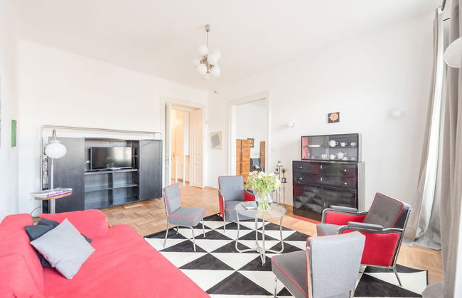 Modern Bauhaus - Foto 1