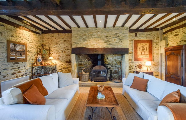 Cultural Treasure in Dordogne With Furries - Foto 10