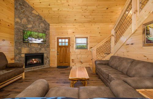 Happy Hideout, country livin with great mountain views, hot tub, arcades, fire pit, pets ok with fee - Foto 9