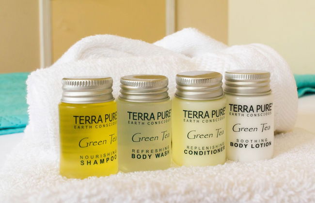 Cheerful & Beautiful 3-Bedroom Ranch - Photo 44