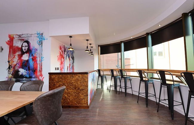 The Bling Hotel by UStay - Photo 26