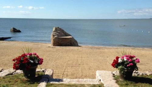 Enchanted Cottage 1 block to beach - Foto 5