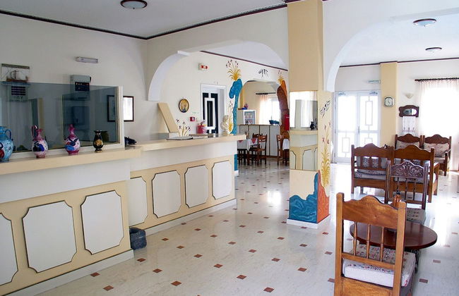 Sellada Apartments - Photo 2