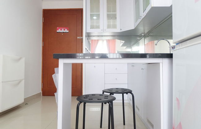 Elegant And Comfort 2Br Apartment At Royal Olive Residence - Foto 1