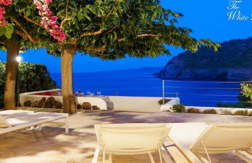 White Rock Villa With Breathtaking Views and Pool - Foto 49