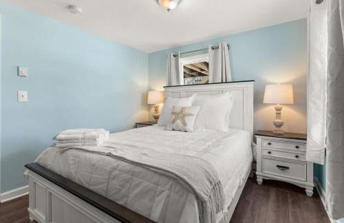 Snug Seaside Views From Couch Walk to Beach - Foto 17