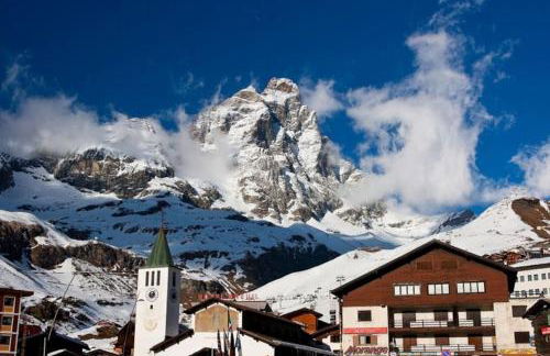 Skiing Resort In The Italian Alps, Chalet Cervinia - Foto 10