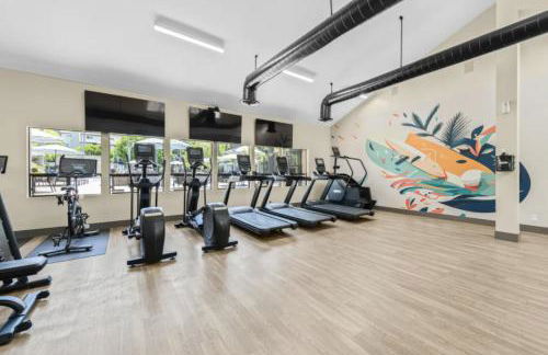 Prime Location and Stylish Apartment La Jolla UTC - Gym, Pool, Jacuzzi and Parking Access - Foto 4