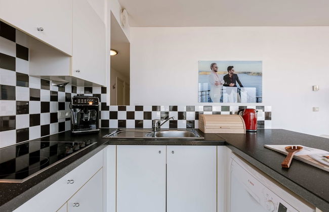 Stylish two Bedroom Apartment in Antwerp - Photo 10