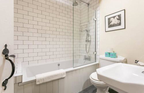 2 Sulphur Wells at Broughton Sanctuary - Foto 5