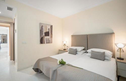 Apartamento de 2 dormitorios en Las Gaviotas - Puerto Banús - Photo 6