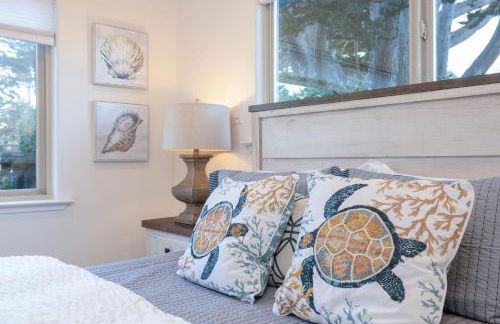 Oceanfront Home Retreat w Breathtaking Views of Fitzgerald Marine Reserve - Foto 38