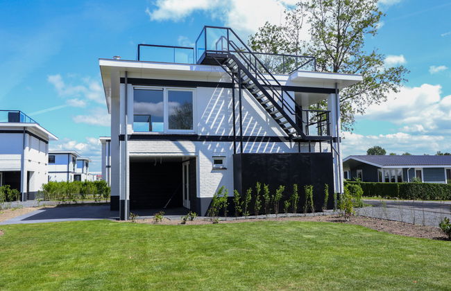 5 bedroom House in Nijkerk with swimming pool and terrace - Photo 24